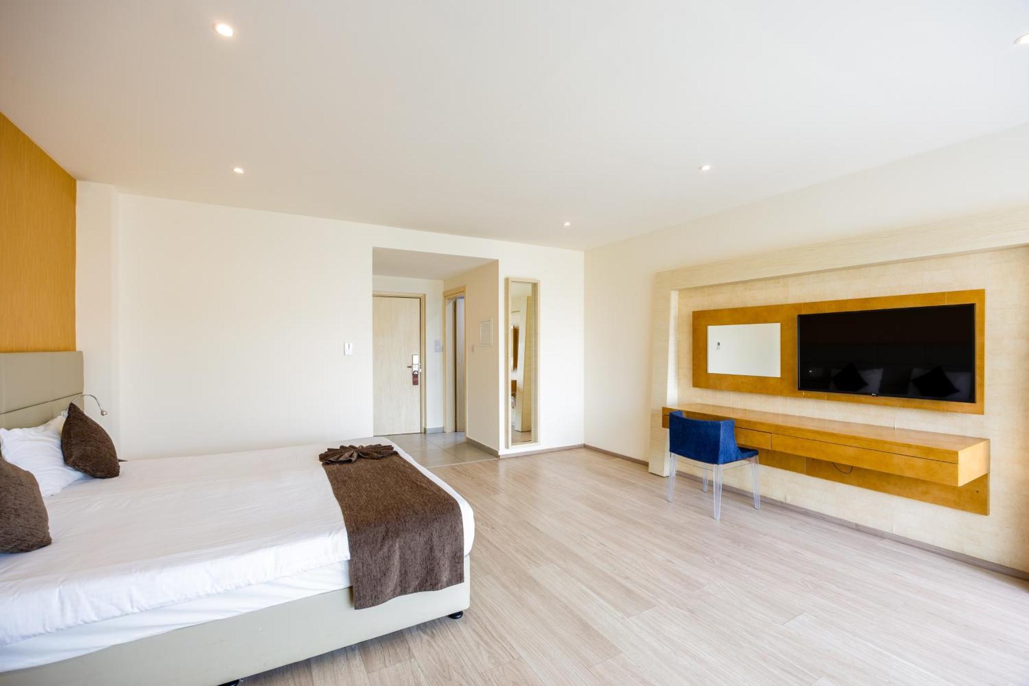 Melpo Antia Hotel & Suites Айя-Напа Экстерьер фото
