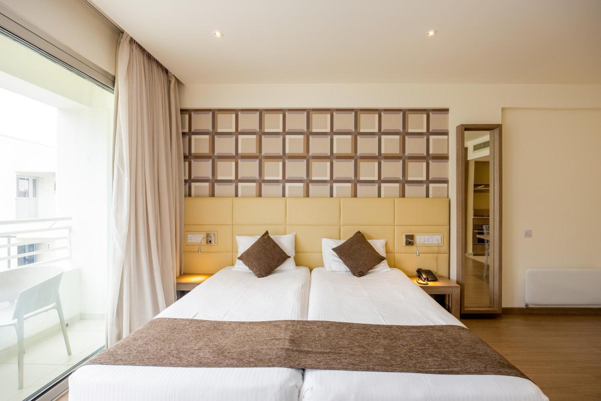 Melpo Antia Hotel & Suites Айя-Напа Экстерьер фото